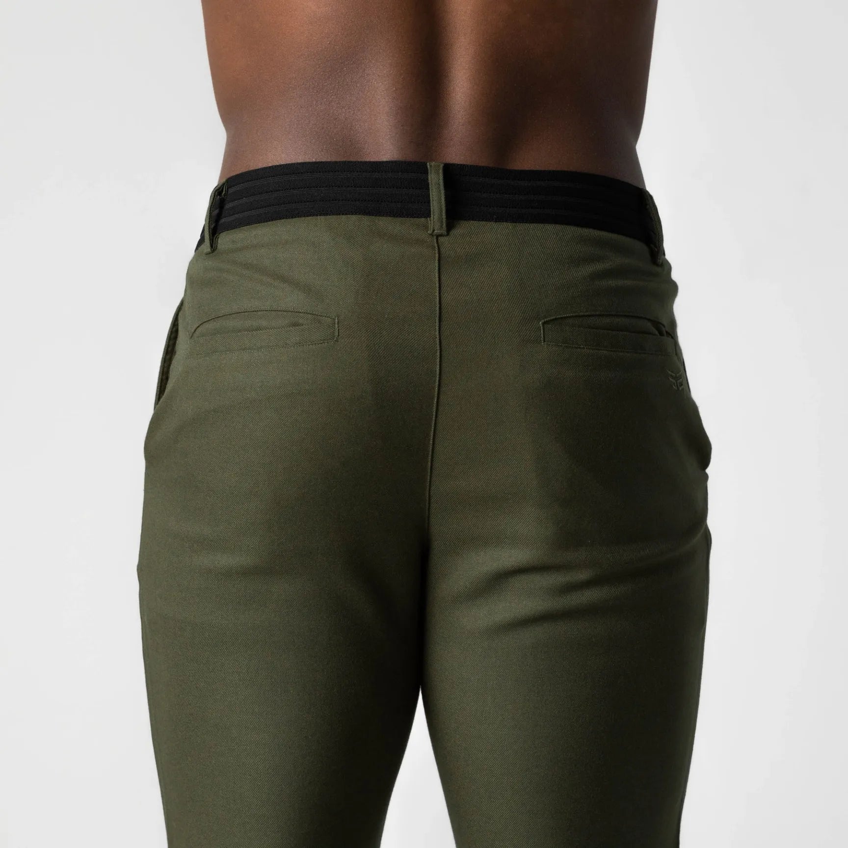 VALERIA LAURENT | Chino Elástico Premium Verde