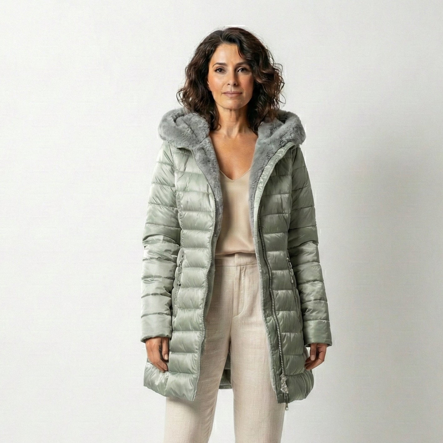 VALERIA LAURENT | Chaqueta de invierno con forro de pelo cálido.