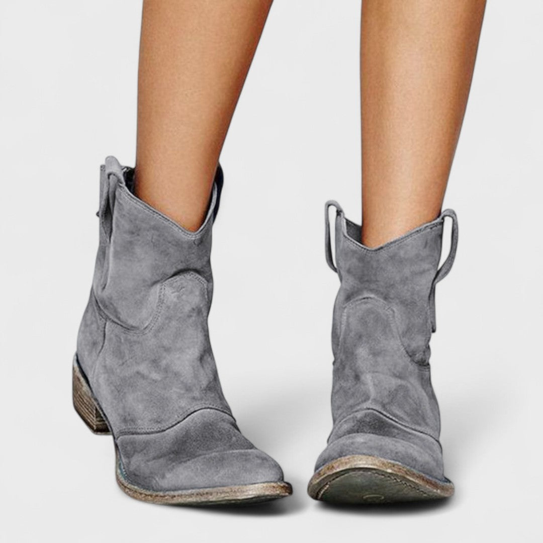 VALERIA LAURENT | Carlotta - Botines Western Elegantes