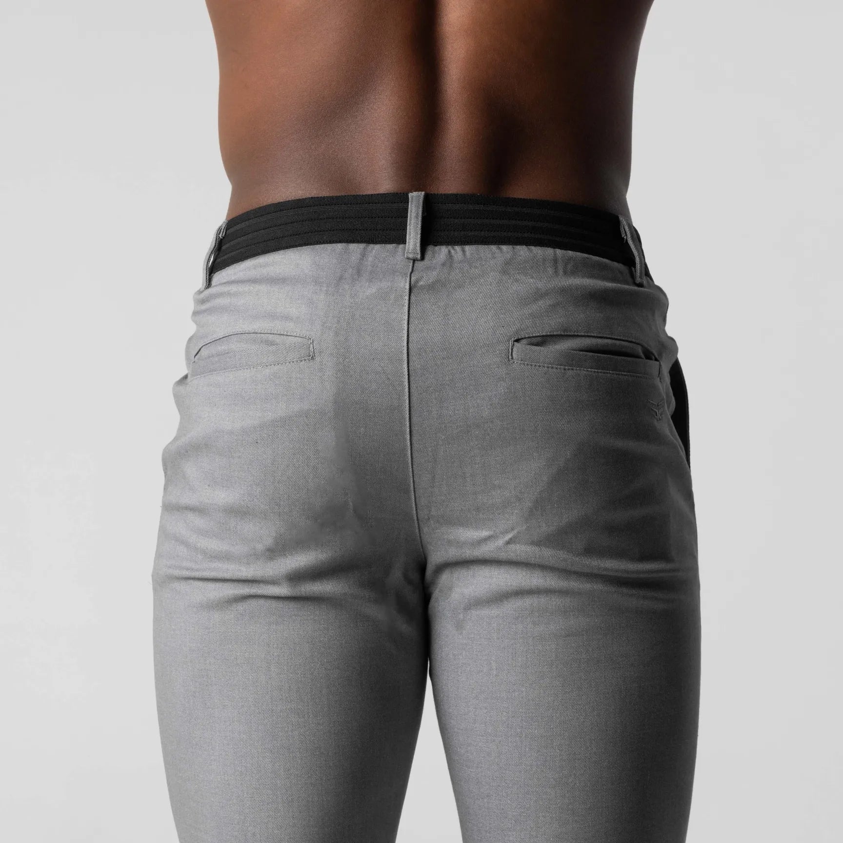 VALERIA LAURENT | Chino Elástico Premium Gris