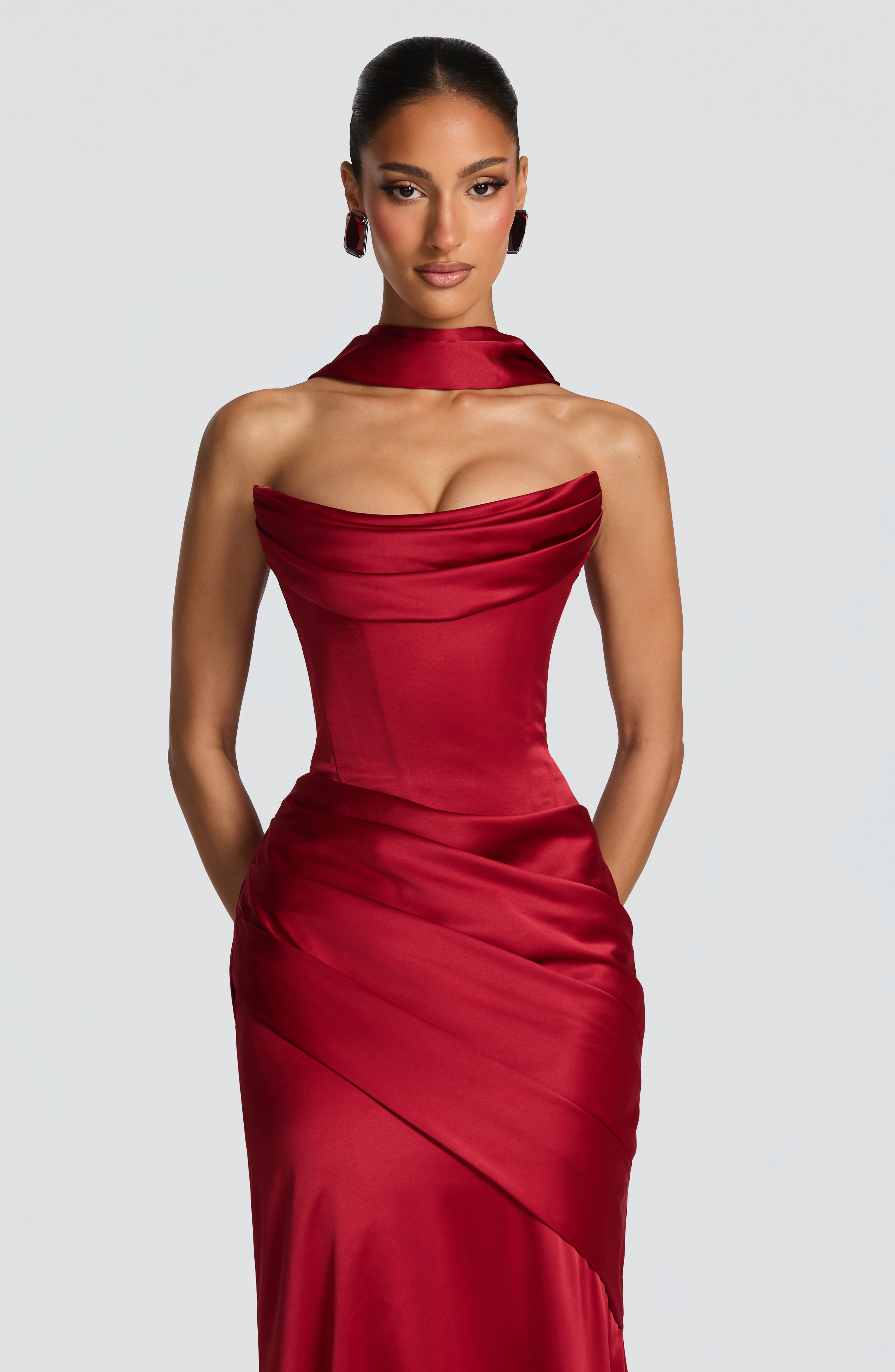 VALERIA LAURENT | Vestido Kensington - Rojo intenso